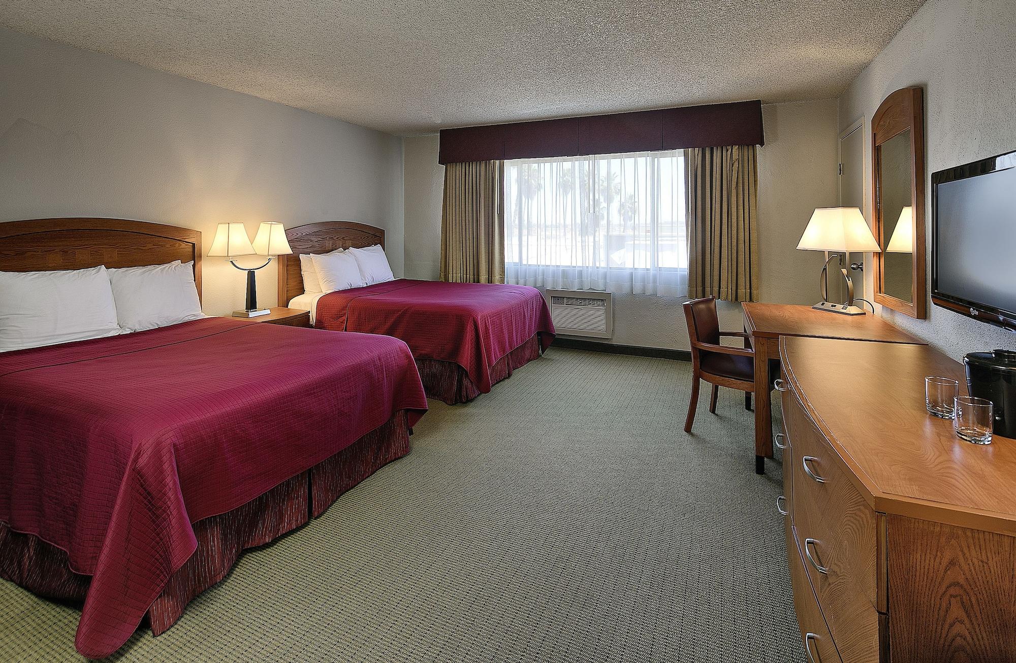 Best Western Golden Sails Hotel Long Beach Exterior photo