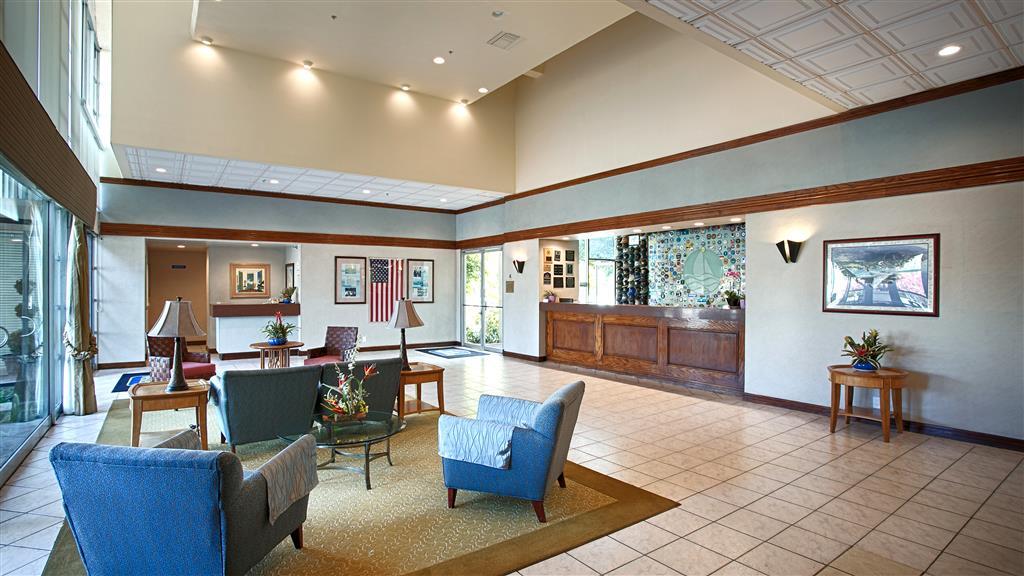 Best Western Golden Sails Hotel Long Beach Exterior photo